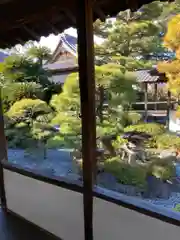 十輪寺の庭園