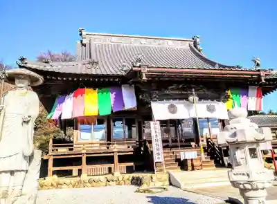 埼玉厄除け開運大師・龍泉寺（切り絵御朱印発祥の寺）(埼玉県)