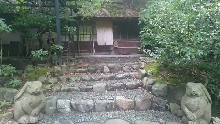 亀峰山平成院の本殿・本堂