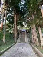 八幡神社の建物その他