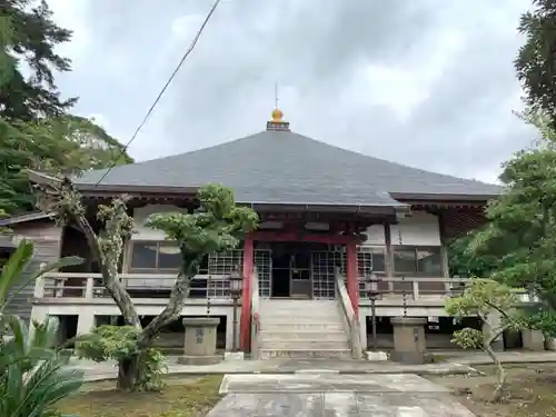 宝泉寺の本殿・本堂