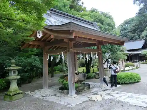 出水神社の手水