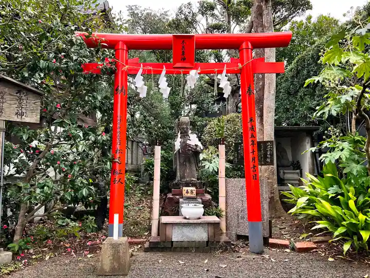 松嶋稲荷神社の末社・摂社