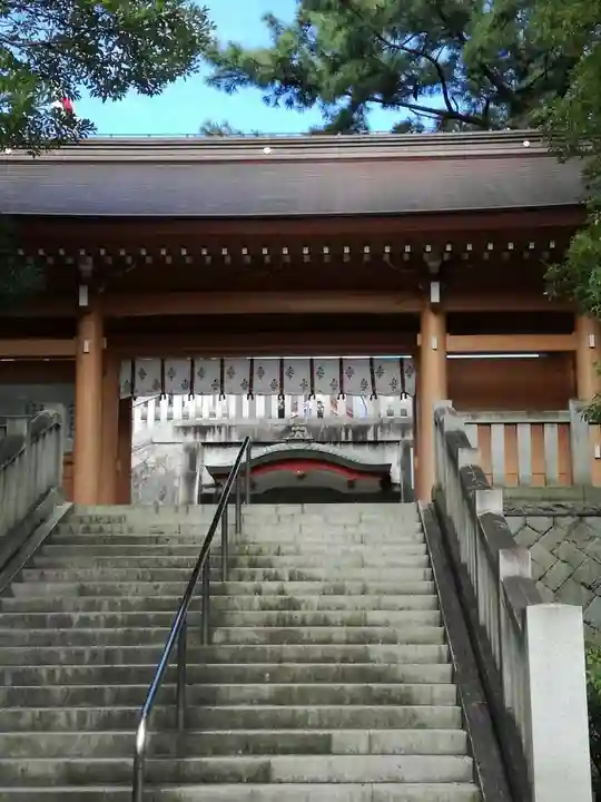 稲毛浅間神社の山門・神門