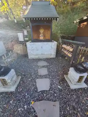 熊野皇大神社の末社・摂社