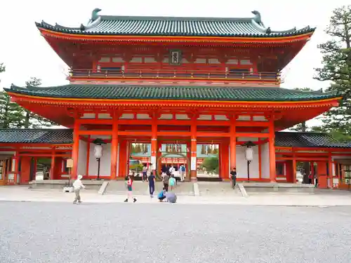 平安神宮の山門