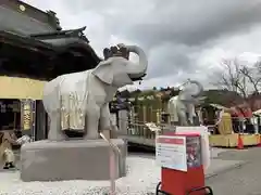 長福寿寺の狛犬