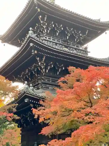 真正極楽寺（真如堂）の塔