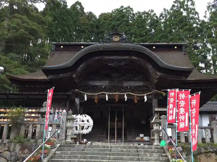 大原神社の本殿・本堂
