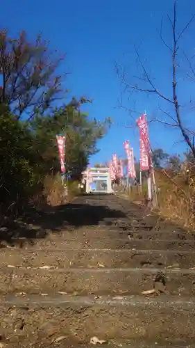 岐阜稲荷山本社の鳥居