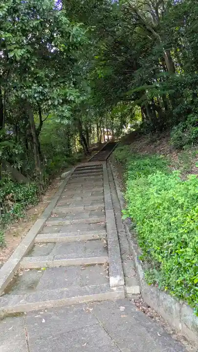 孝元天皇陵(劔池嶋上陵)(奈良県)