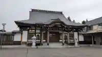 鶴林寺の本殿・本堂