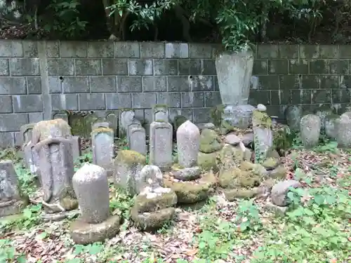 浄発願寺 奥の院跡の仏像