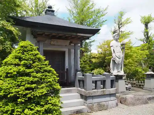 興福院お玉観音堂の本殿・本堂