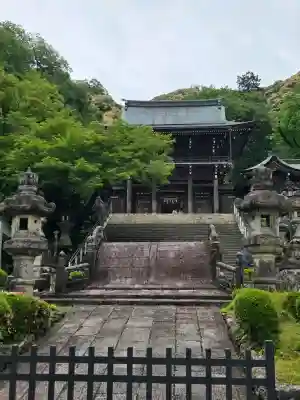 伊奈波神社の{uncategorized: "未分類", other: "その他", undefined: "問題あり", building: "その他建物", grave: "お墓", sacred_gate: "鳥居", guardian: "狛犬", statue: "像", buddha: "仏像", history: "歴史", nature: "自然", garden: "庭園", animal: "動物", pagoda: "塔", temizu: "手水舎", mountain_gate: "山門・神門", sanctuary: "本殿・本堂", subordinate: "末社・摂社", art: "芸術", scenery: "景色", jizo: "地蔵", ema: "絵馬", goshuin: "御朱印", omikuji: "おみくじ", items: "授与品その他", amulet: "お守り", goshuincho: "御朱印帳", eats: "食事", festival: "お祭り", votive_dance: "神楽", shichigosan: "七五三参", wedding: "結婚式", experience: "体験その他", initially: "初詣", around: "周辺", anti_infection: "感染症対策"}