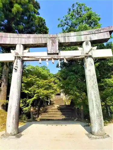 黒髪神社の鳥居