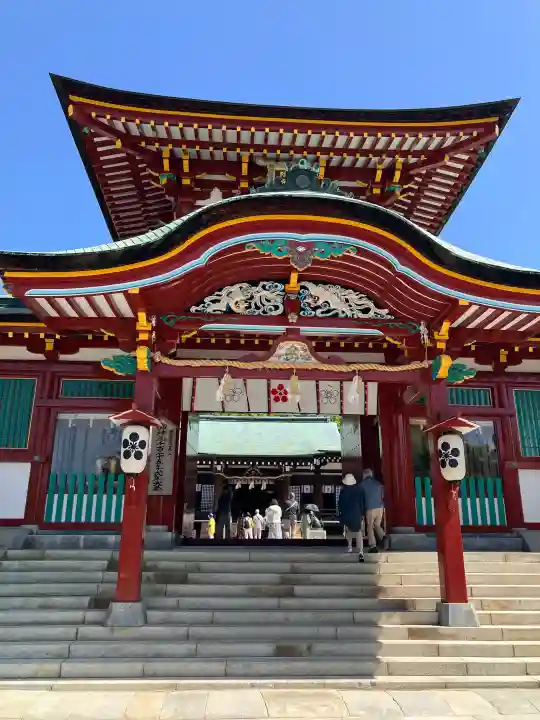 防府天満宮の{uncategorized: "未分類", other: "その他", undefined: "問題あり", building: "その他建物", grave: "お墓", sacred_gate: "鳥居", guardian: "狛犬", statue: "像", buddha: "仏像", history: "歴史", nature: "自然", garden: "庭園", animal: "動物", pagoda: "塔", temizu: "手水舎", mountain_gate: "山門・神門", sanctuary: "本殿・本堂", subordinate: "末社・摂社", art: "芸術", scenery: "景色", jizo: "地蔵", ema: "絵馬", goshuin: "御朱印", omikuji: "おみくじ", items: "授与品その他", amulet: "お守り", goshuincho: "御朱印帳", eats: "食事", festival: "お祭り", votive_dance: "神楽", shichigosan: "七五三参", wedding: "結婚式", experience: "体験その他", initially: "初詣", around: "周辺", anti_infection: "感染症対策"}
