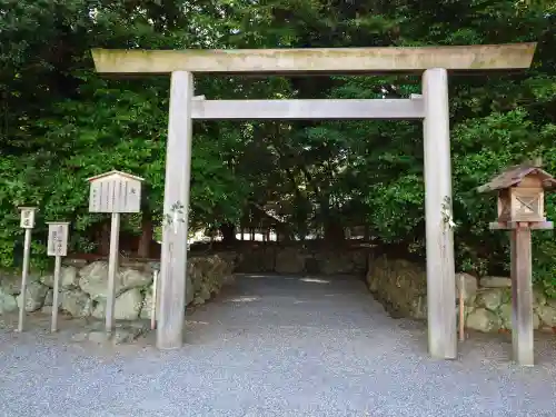 月夜見宮（豊受大神宮別宮）(三重県)