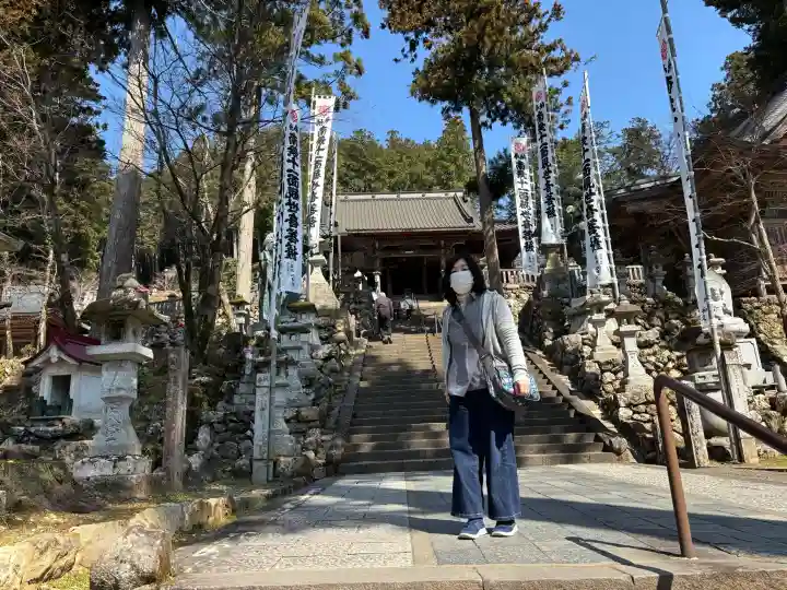 華厳寺の{uncategorized: "未分類", other: "その他", undefined: "問題あり", building: "その他建物", grave: "お墓", sacred_gate: "鳥居", guardian: "狛犬", statue: "像", buddha: "仏像", history: "歴史", nature: "自然", garden: "庭園", animal: "動物", pagoda: "塔", temizu: "手水舎", mountain_gate: "山門・神門", sanctuary: "本殿・本堂", subordinate: "末社・摂社", art: "芸術", scenery: "景色", jizo: "地蔵", ema: "絵馬", goshuin: "御朱印", omikuji: "おみくじ", items: "授与品その他", amulet: "お守り", goshuincho: "御朱印帳", eats: "食事", festival: "お祭り", votive_dance: "神楽", shichigosan: "七五三参", wedding: "結婚式", experience: "体験その他", initially: "初詣", around: "周辺", anti_infection: "感染症対策"}