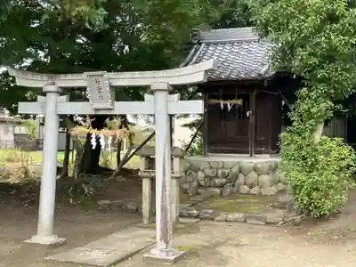大毛神社(大毛五百入塚)の末社・摂社