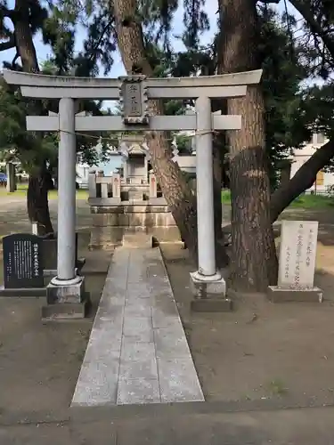 平塚三嶋神社の鳥居