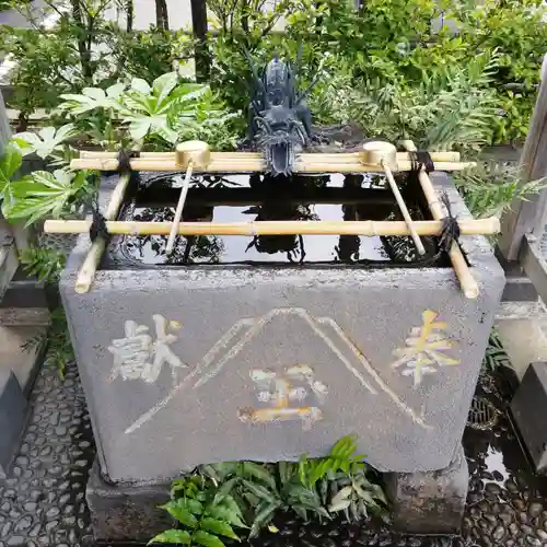 亀戸浅間神社の手水舎