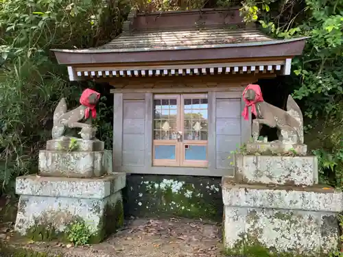 禅奥寺の末社