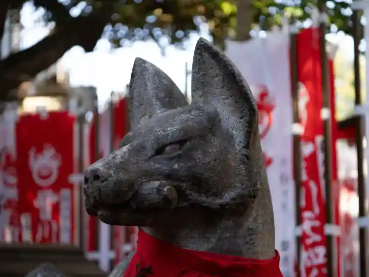 豊川稲荷東京別院の{uncategorized: "未分類", other: "その他", undefined: "問題あり", building: "その他建物", grave: "お墓", sacred_gate: "鳥居", guardian: "狛犬", statue: "像", buddha: "仏像", history: "歴史", nature: "自然", garden: "庭園", animal: "動物", pagoda: "塔", temizu: "手水舎", mountain_gate: "山門・神門", sanctuary: "本殿・本堂", subordinate: "末社・摂社", art: "芸術", scenery: "景色", jizo: "地蔵", ema: "絵馬", goshuin: "御朱印", omikuji: "おみくじ", items: "授与品その他", amulet: "お守り", goshuincho: "御朱印帳", eats: "食事", festival: "お祭り", votive_dance: "神楽", shichigosan: "七五三参", wedding: "結婚式", experience: "体験その他", initially: "初詣", around: "周辺", anti_infection: "感染症対策"}
