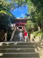 久能山東照宮の{uncategorized: "未分類", other: "その他", undefined: "問題あり", building: "その他建物", grave: "お墓", sacred_gate: "鳥居", guardian: "狛犬", statue: "像", buddha: "仏像", history: "歴史", nature: "自然", garden: "庭園", animal: "動物", pagoda: "塔", temizu: "手水舎", mountain_gate: "山門・神門", sanctuary: "本殿・本堂", subordinate: "末社・摂社", art: "芸術", scenery: "景色", jizo: "地蔵", ema: "絵馬", goshuin: "御朱印", omikuji: "おみくじ", items: "授与品その他", amulet: "お守り", goshuincho: "御朱印帳", eats: "食事", festival: "お祭り", votive_dance: "神楽", shichigosan: "七五三参", wedding: "結婚式", experience: "体験その他", initially: "初詣", around: "周辺", anti_infection: "感染症対策"}