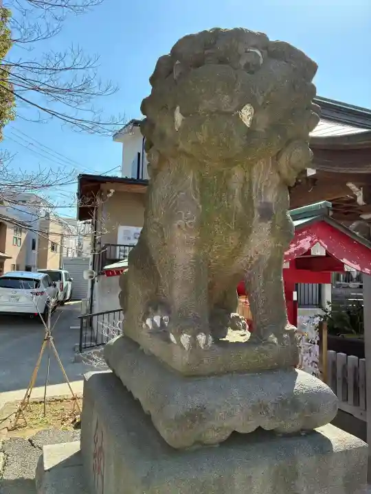 滝野川八幡神社の{uncategorized: "未分類", other: "その他", undefined: "問題あり", building: "その他建物", grave: "お墓", sacred_gate: "鳥居", guardian: "狛犬", statue: "像", buddha: "仏像", history: "歴史", nature: "自然", garden: "庭園", animal: "動物", pagoda: "塔", temizu: "手水舎", mountain_gate: "山門・神門", sanctuary: "本殿・本堂", subordinate: "末社・摂社", art: "芸術", scenery: "景色", jizo: "地蔵", ema: "絵馬", goshuin: "御朱印", omikuji: "おみくじ", items: "授与品その他", amulet: "お守り", goshuincho: "御朱印帳", eats: "食事", festival: "お祭り", votive_dance: "神楽", shichigosan: "七五三参", wedding: "結婚式", experience: "体験その他", initially: "初詣", around: "周辺", anti_infection: "感染症対策"}