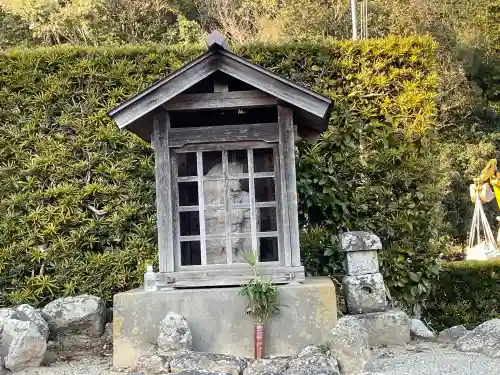 浄眼寺の{uncategorized: "未分類", other: "その他", undefined: "問題あり", building: "その他建物", grave: "お墓", sacred_gate: "鳥居", guardian: "狛犬", statue: "像", buddha: "仏像", history: "歴史", nature: "自然", garden: "庭園", animal: "動物", pagoda: "塔", temizu: "手水舎", mountain_gate: "山門・神門", sanctuary: "本殿・本堂", subordinate: "末社・摂社", art: "芸術", scenery: "景色", jizo: "地蔵", ema: "絵馬", goshuin: "御朱印", omikuji: "おみくじ", items: "授与品その他", amulet: "お守り", goshuincho: "御朱印帳", eats: "食事", festival: "お祭り", votive_dance: "神楽", shichigosan: "七五三参", wedding: "結婚式", experience: "体験その他", initially: "初詣", around: "周辺", anti_infection: "感染症対策"}