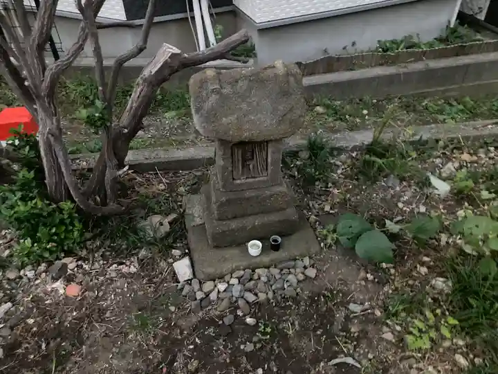 祠(弁天社跡の石祠)(神奈川県)