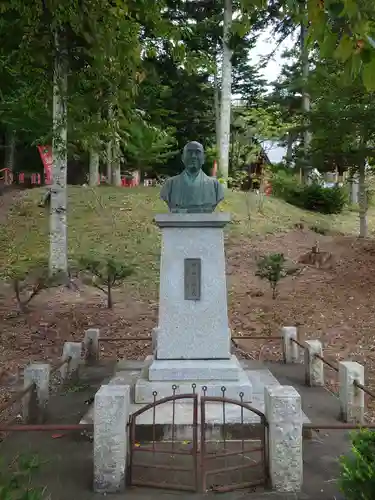 浦幌神社・乳神神社の像