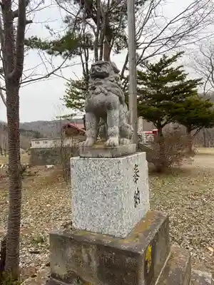 留辺蘂神社の狛犬