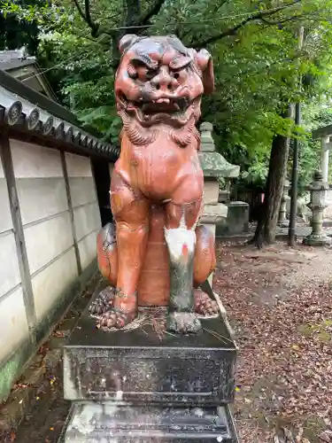 御剱八幡宮の狛犬