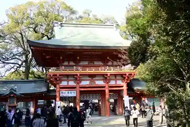 武蔵一宮氷川神社の山門