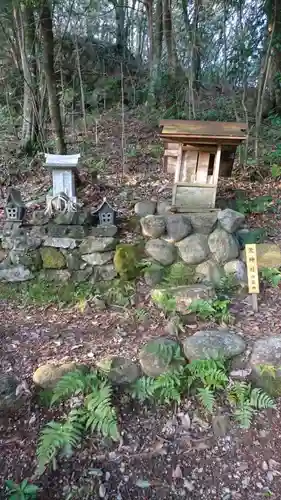 白山神社の末社