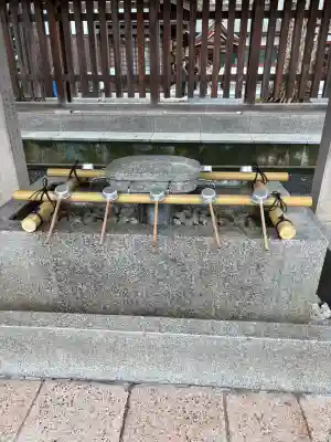 氣比神宮の{uncategorized: "未分類", other: "その他", undefined: "問題あり", building: "その他建物", grave: "お墓", sacred_gate: "鳥居", guardian: "狛犬", statue: "像", buddha: "仏像", history: "歴史", nature: "自然", garden: "庭園", animal: "動物", pagoda: "塔", temizu: "手水舎", mountain_gate: "山門・神門", sanctuary: "本殿・本堂", subordinate: "末社・摂社", art: "芸術", scenery: "景色", jizo: "地蔵", ema: "絵馬", goshuin: "御朱印", omikuji: "おみくじ", items: "授与品その他", amulet: "お守り", goshuincho: "御朱印帳", eats: "食事", festival: "お祭り", votive_dance: "神楽", shichigosan: "七五三参", wedding: "結婚式", experience: "体験その他", initially: "初詣", around: "周辺", anti_infection: "感染症対策"}