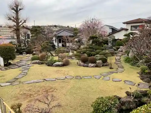 東光寺の庭園