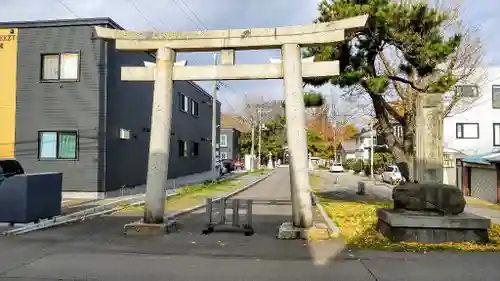 亀田八幡宮の鳥居