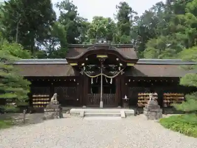 梅宮大社の本殿・本堂