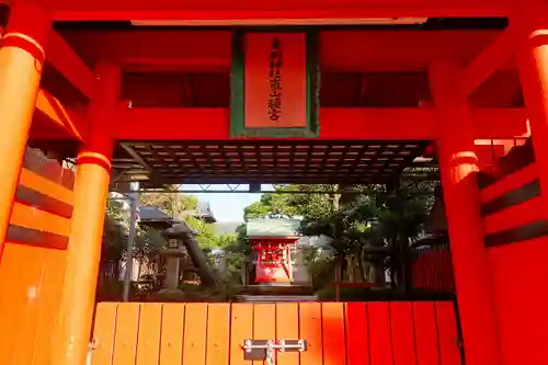 車折神社の本殿