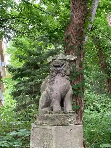 定山渓神社の狛犬