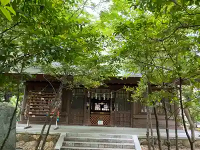 縣居神社の本殿・本堂