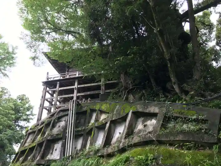 笠森寺の本殿・本堂