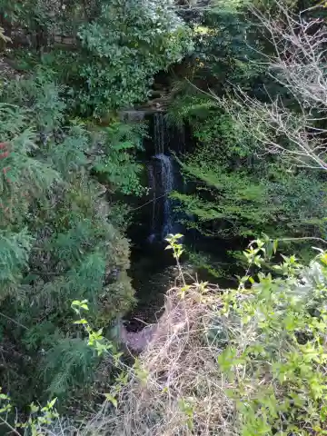 滝谷弁財天(滝谷弁財天堂)(三重県)