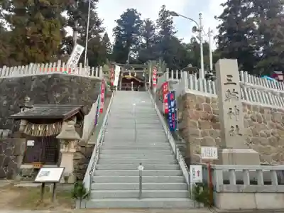 三輪神社のその他建物