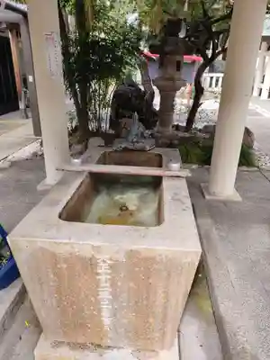 六所宮の手水舎