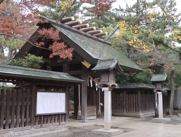 意富比神社の山門・神門