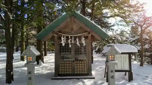 信濃神社の末社・摂社